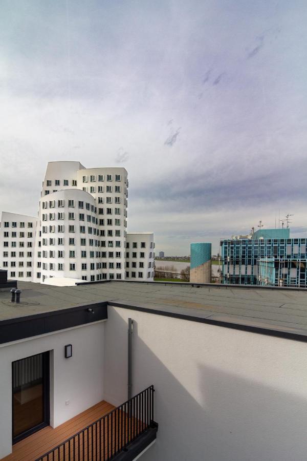 Sleep Medienhafen Dusseldorf