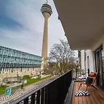 Apartment Sleep Medienhafen