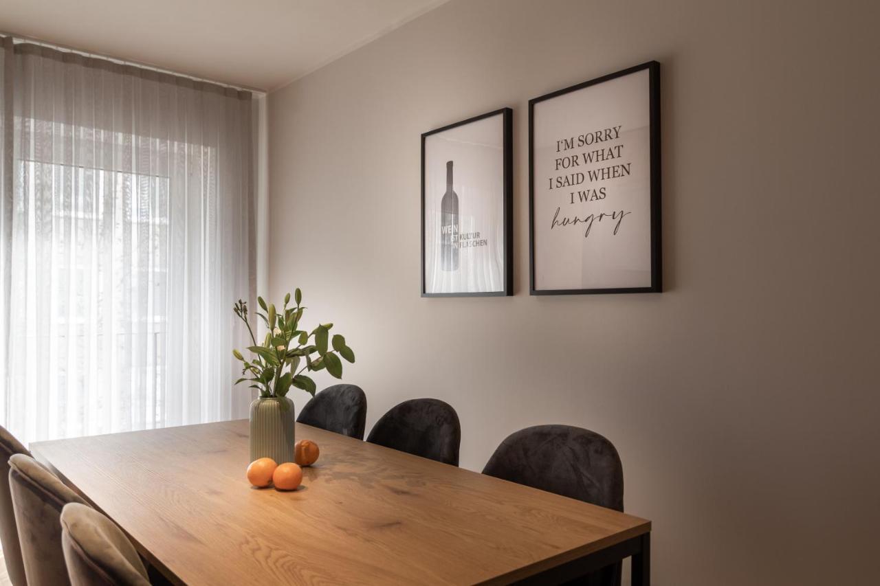 Sleep Medienhafen * Dusseldorf