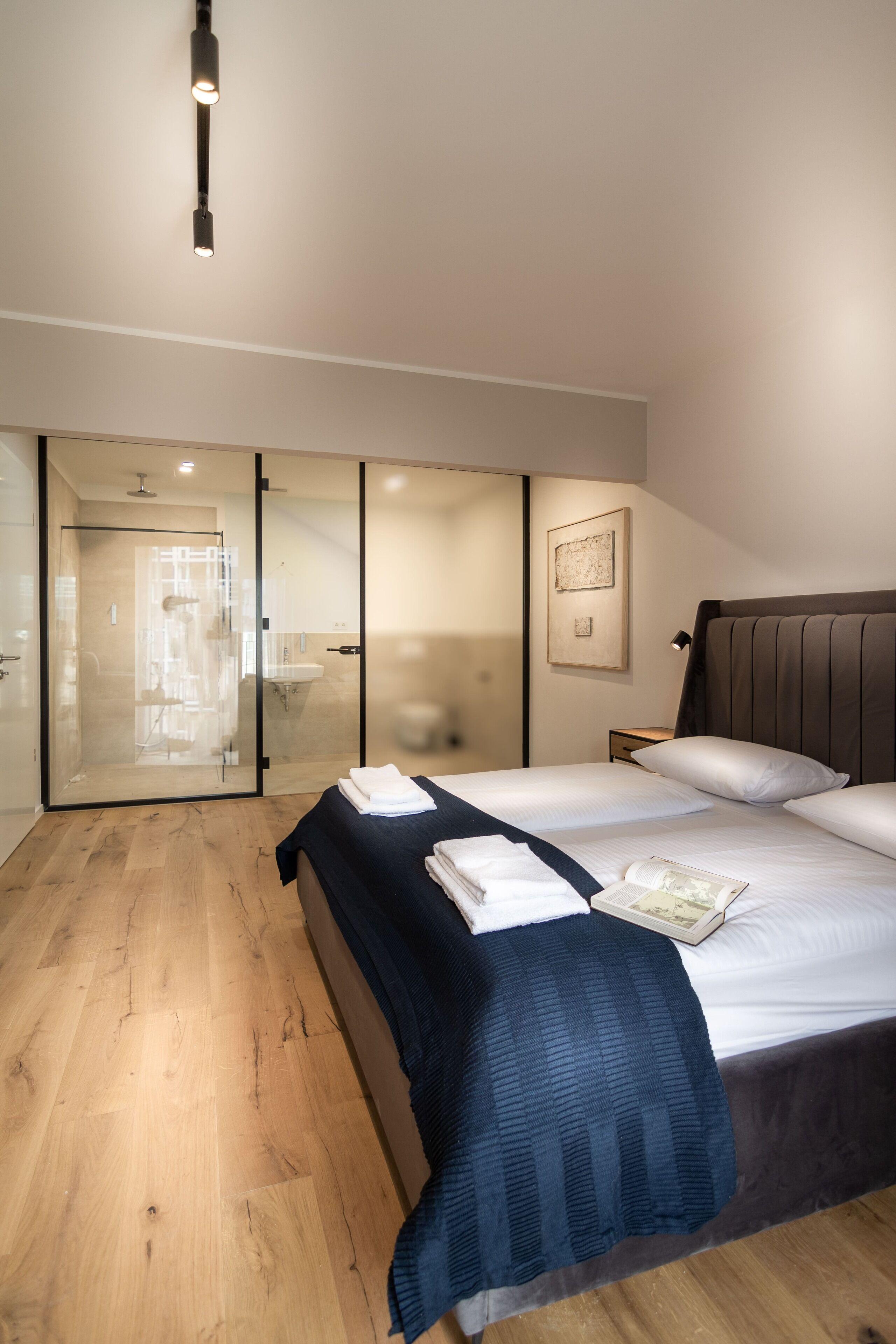 Sleep Medienhafen * Dusseldorf